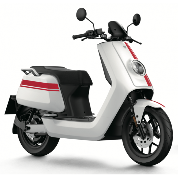 NIU NQi GTS SR (50 mph) NIU NQi GTS SR (50 mph)