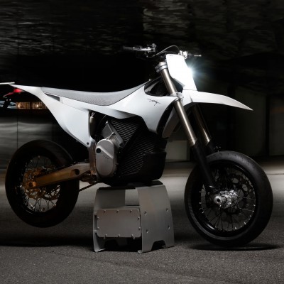 Stark Varg Supermoto - 80HP Stark Varg Supermoto - 80HP