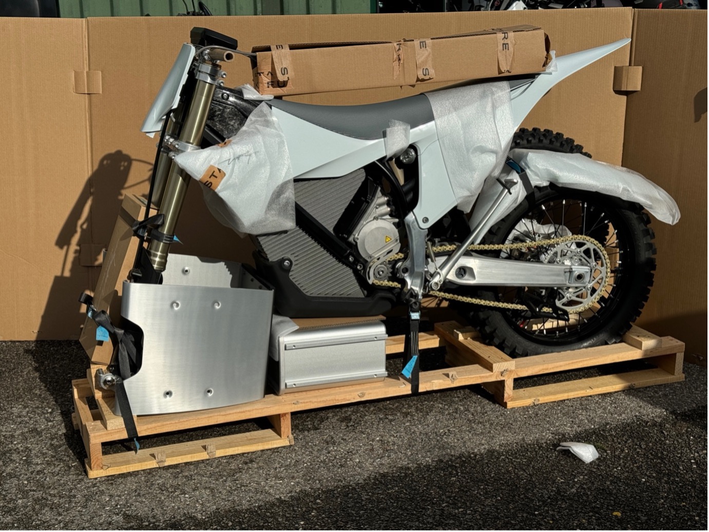 Stark Varg Why the world s best dirt bike is electric